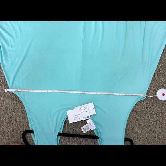 🌷Plus size V-neck tunic🌷 - Picture 7 of 8